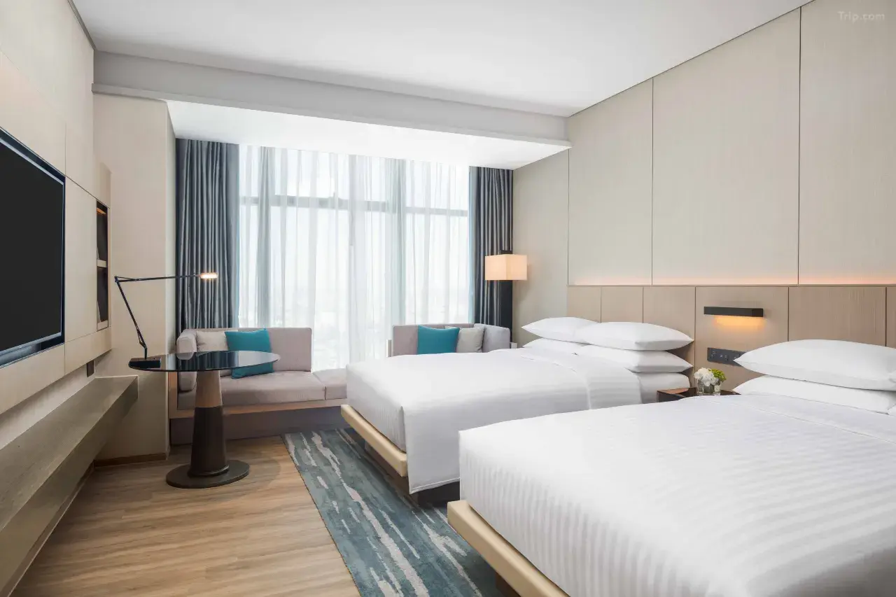 Courtyard by Marriott Shenzhen - 4
